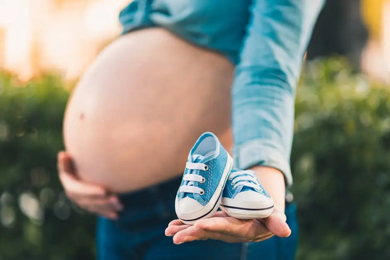 Vad Bör Ingå i en Presentkorg för en Nybliven Mamma?