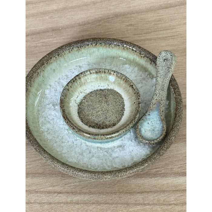 Salt and Pepper cellar